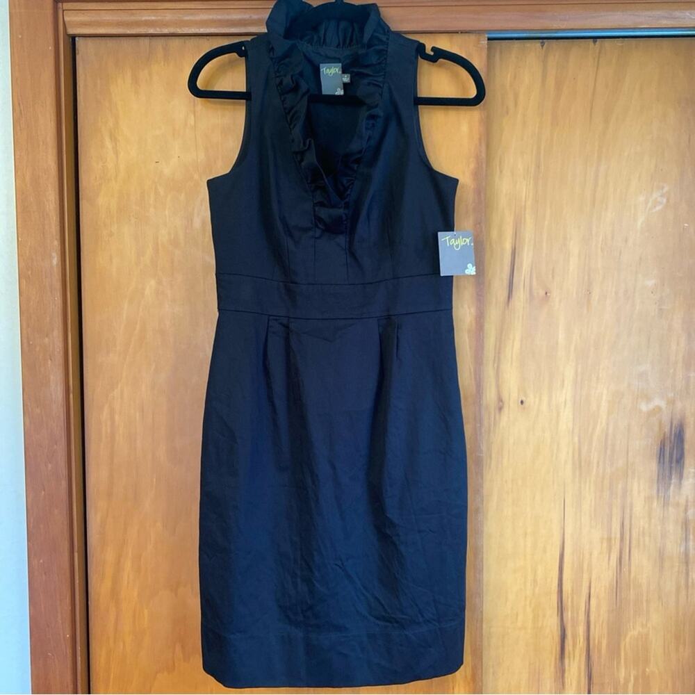 NWT Taylor - Ruffle Collar Little Black Dress Lined - 4